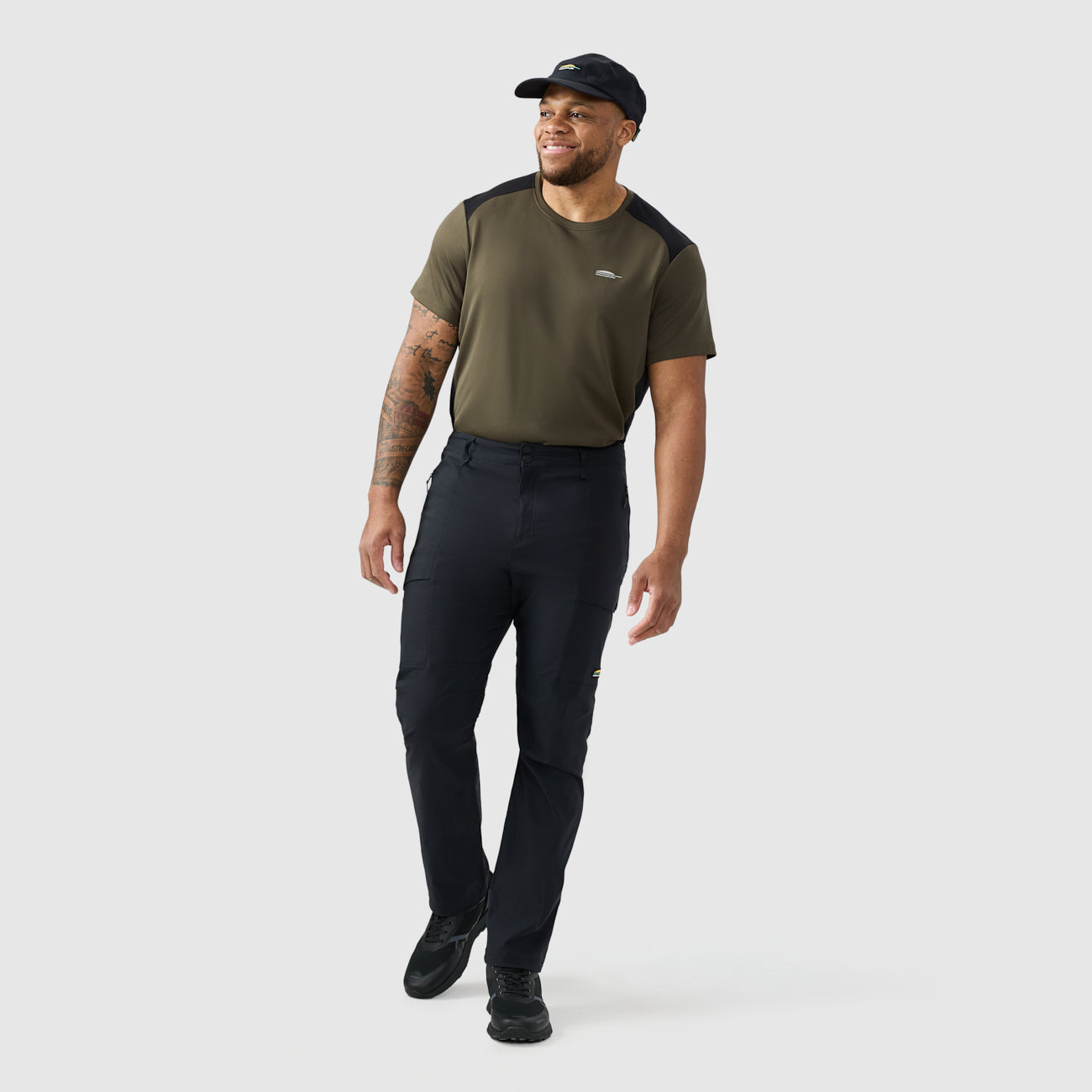 PANTALON RANDONNÉE CHLOROPHYLLE HOMME TREK NOIR 17772 MAHEU GO SPORT MANNEQUIN PLEIN PIED DEVANT