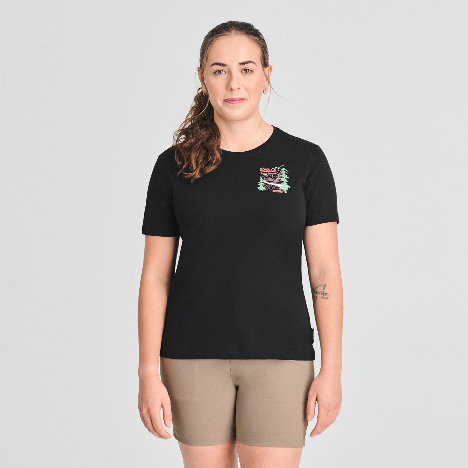 T-SHIRT MANCHES COURTES CHLOROPHYLLE FEMME PARC NATIONAL NOIR 18526 MAHEU GO SPORT DEVANT