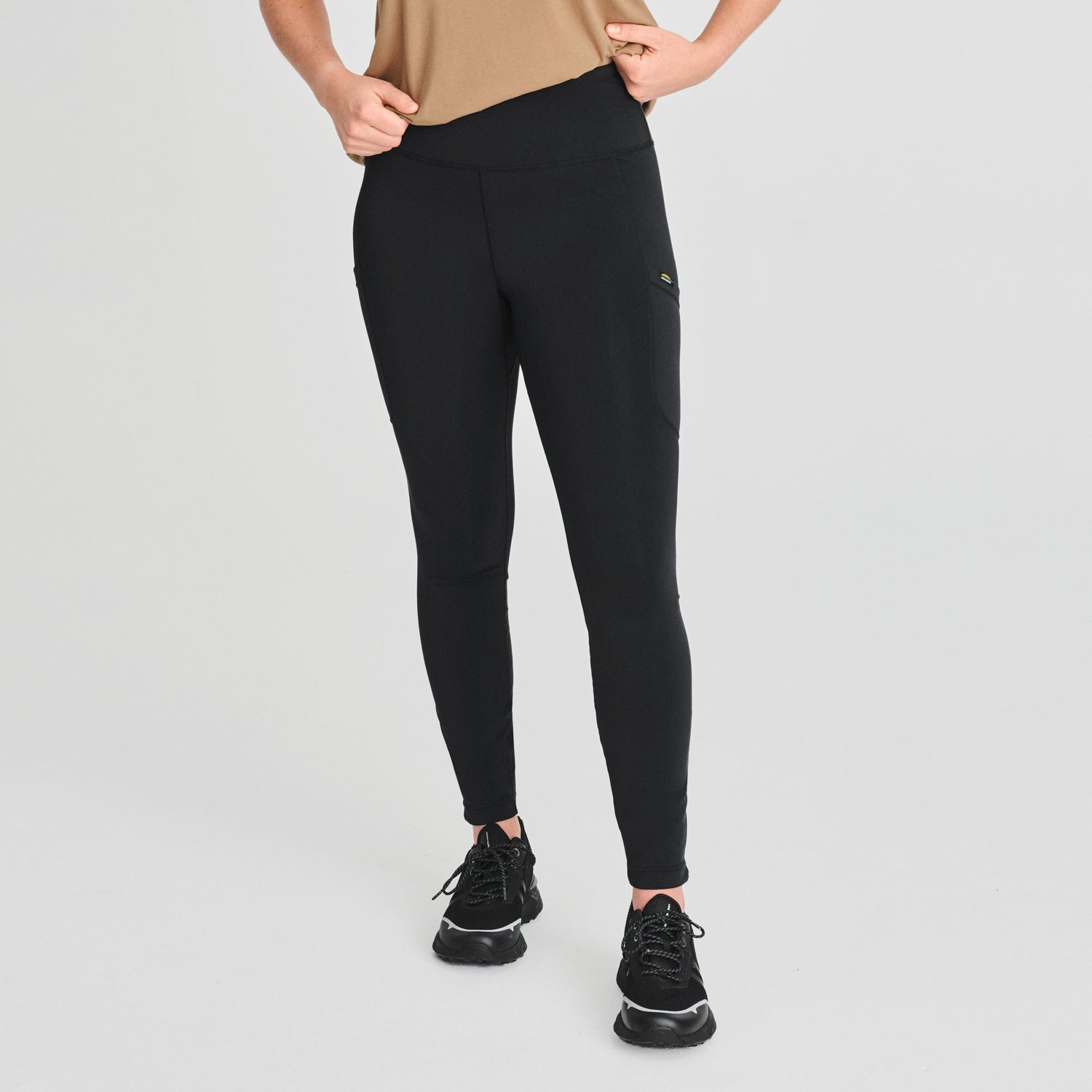LEGGING SPORT CHLOROPHYLLE FEMME VIA NOIR 18803 MAHEU GO SPORT DEVANT