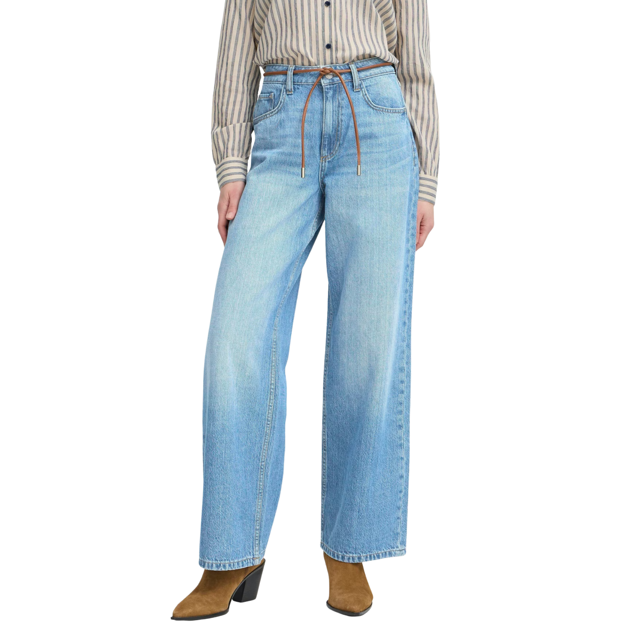 JEANS FEMME KACILA BLEU MOYEN 20818562 B YOUNG MAHEU GO SPORT DEVANT MANNEQUIN