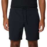 SHORT MOUNTAIN HARDWEAR HOMME DYNAMA 7PO NOIR 2110381 010 MAHEU GO SPORT DEVANT MANNEQUIN