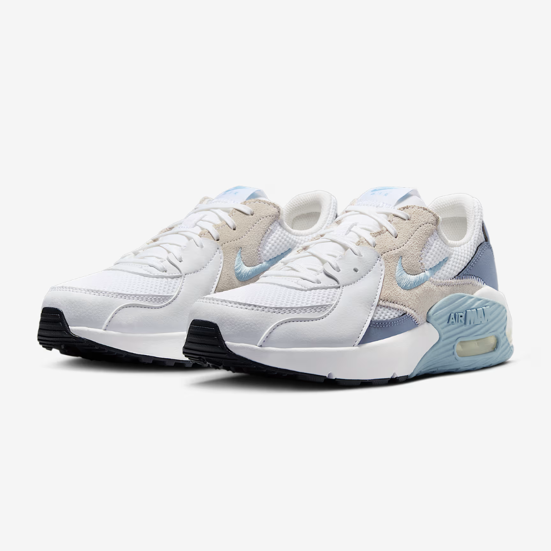 ESPADRILLE FEMME AIR MAX EXCEE BLANC, BEIGE & BLEU CD5432 138 NIKE MAHEU GO SPORT PAIRE ANGLE