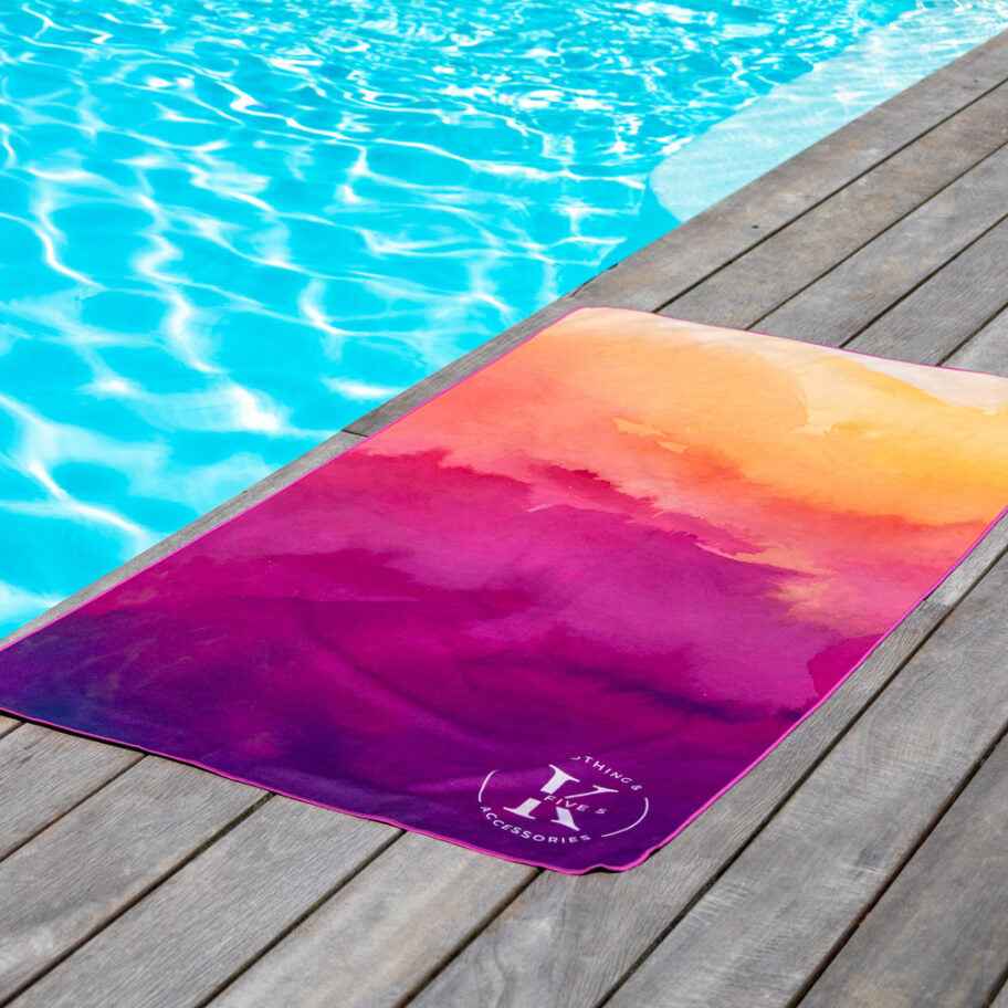 SERVIETTE DE PLAGE EN MICROFIBRE, FLAMME TROPICALE