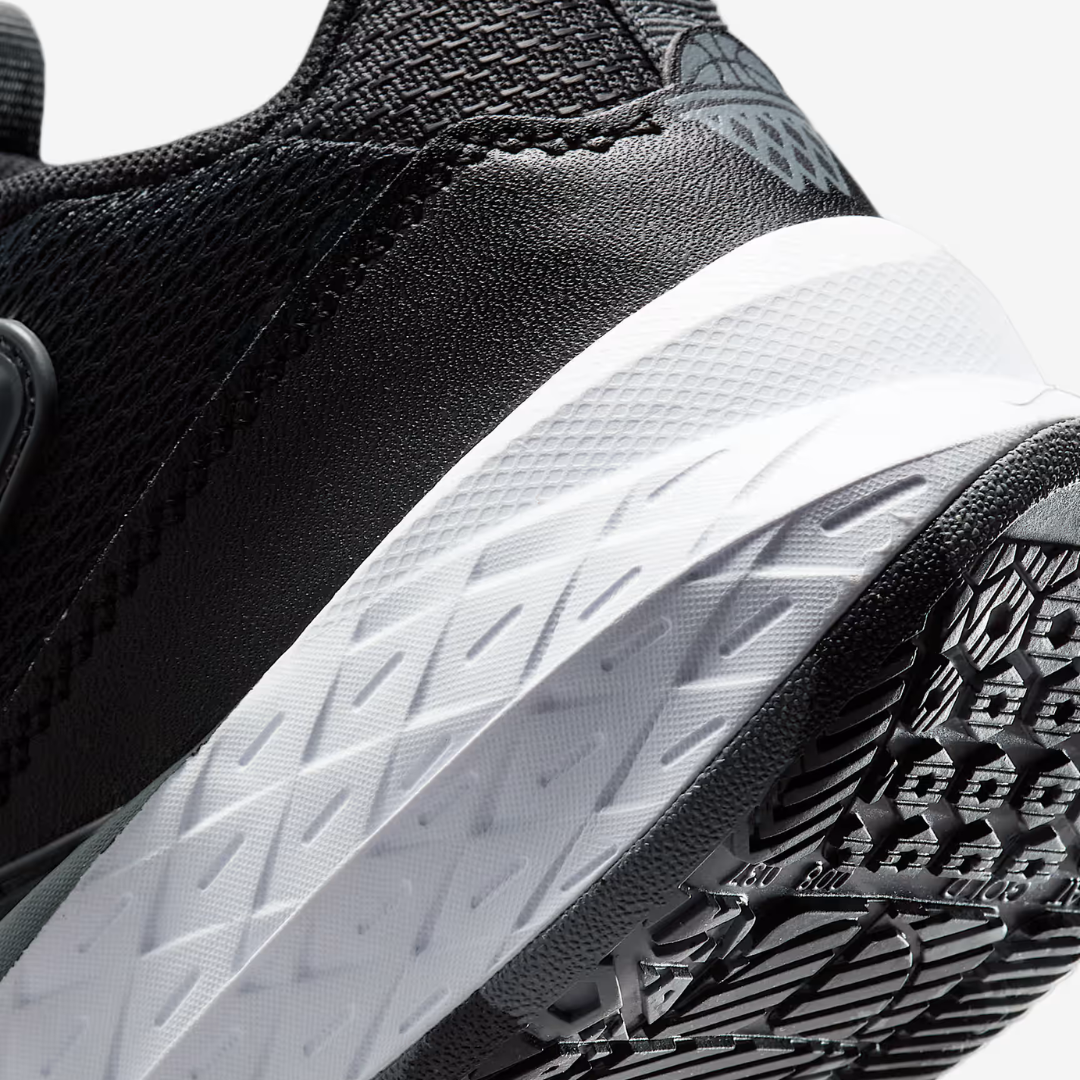 ESPADRILLE JUNIOR, TEAM HUSTLE D 12 NOIR & BLANC (4 À 6) - Maheu Go Sport