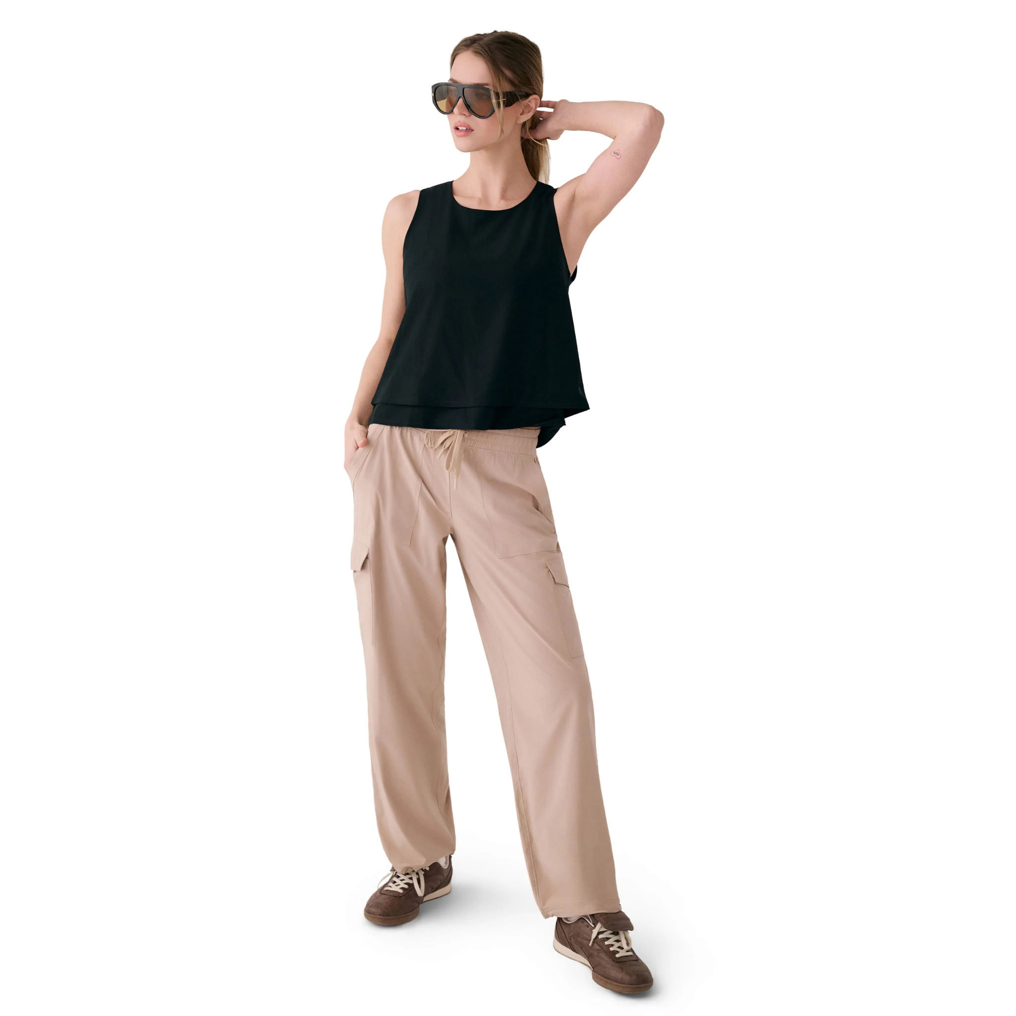 CAMISOLE LOLË FEMME OLIVIE DOUBLE NOIR LSW4700 N415 MAHEU GO SPORT DEVANT MANNEQUIN PLEIN PIED