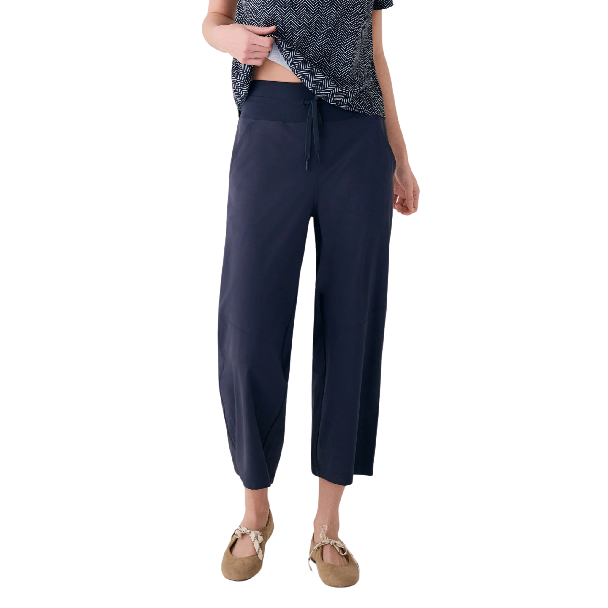 PANTALON COURT LOLE FEMME SOFIA BLEU ESPACE LSW4705 B773 MAHEU GO SPORT DEVANT