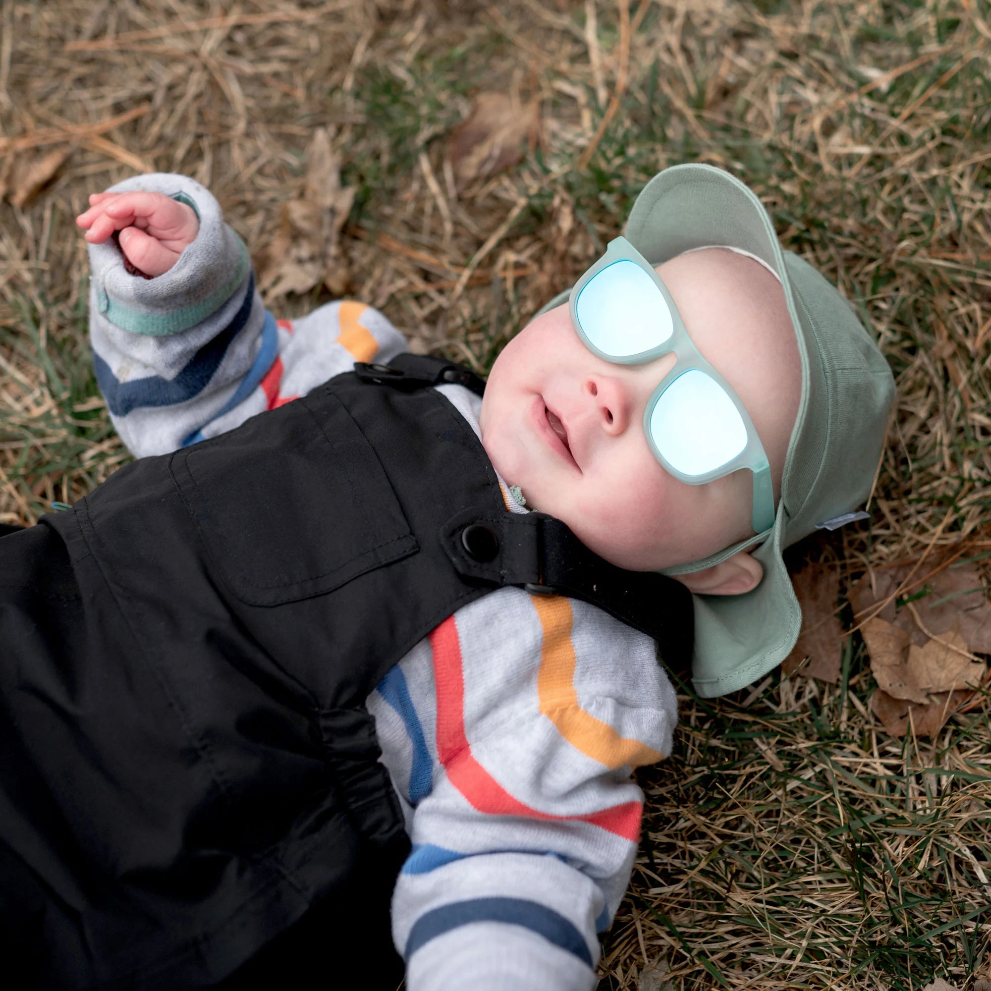 LUNETTES DE SOLEIL POLARISÉES POUR TOUT-PETITS DISPONIBLE EN PLUSIEURS COULEURS