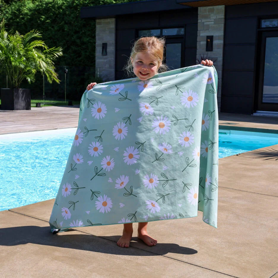 SERVIETTE DE PLAGE EN MICROFIBRE, MARGUERITE DÉLICATE - Maheu Go Sport