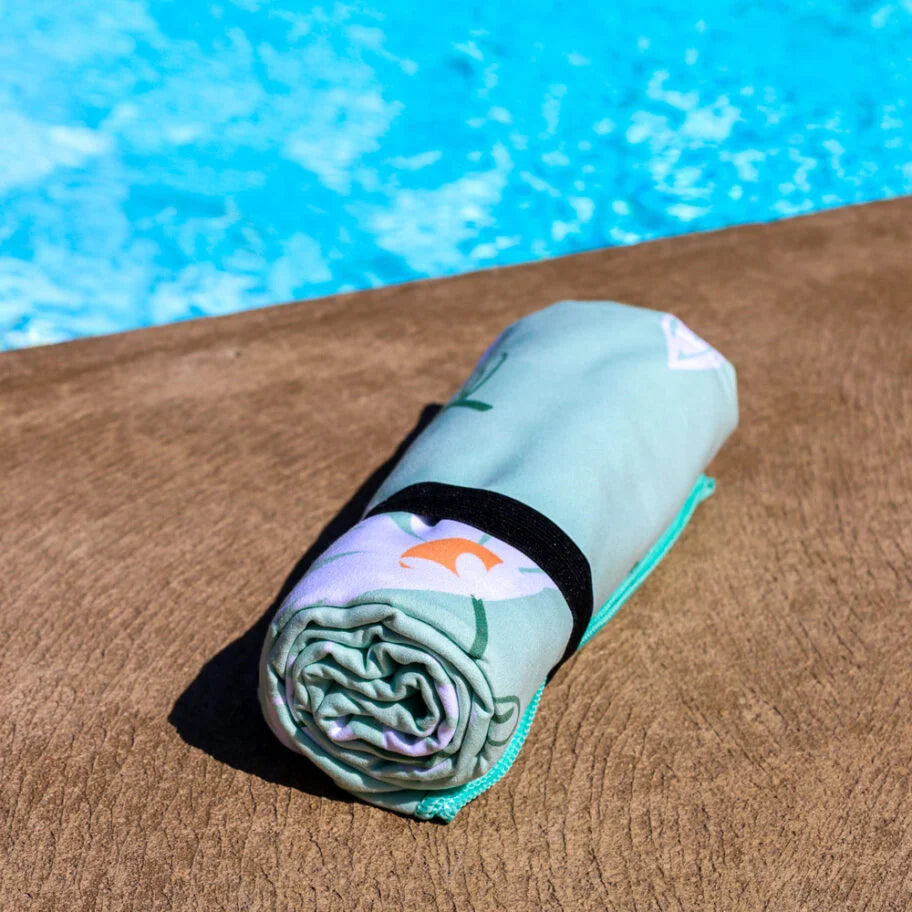 SERVIETTE DE PLAGE EN MICROFIBRE, MARGUERITE DÉLICATE - Maheu Go Sport