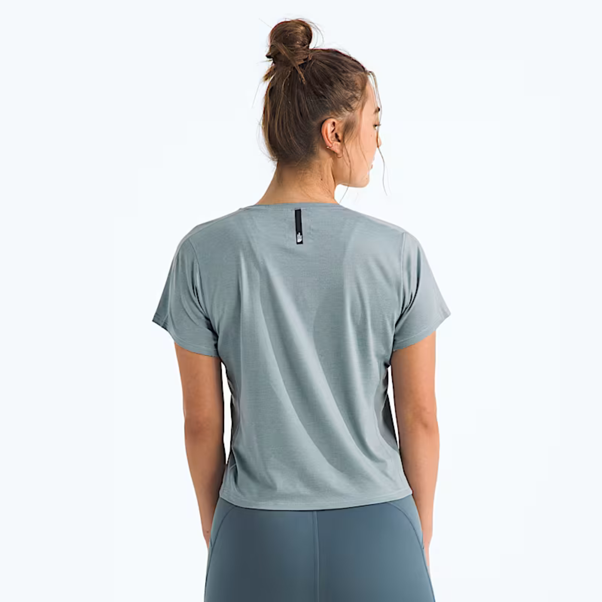 T-SHIRT MANCHES COURTES FEMME JAIDA GRIS GIVRÉ NF0A8GXW LH1 NORTH FACE MAHEU GO SPORT DOS