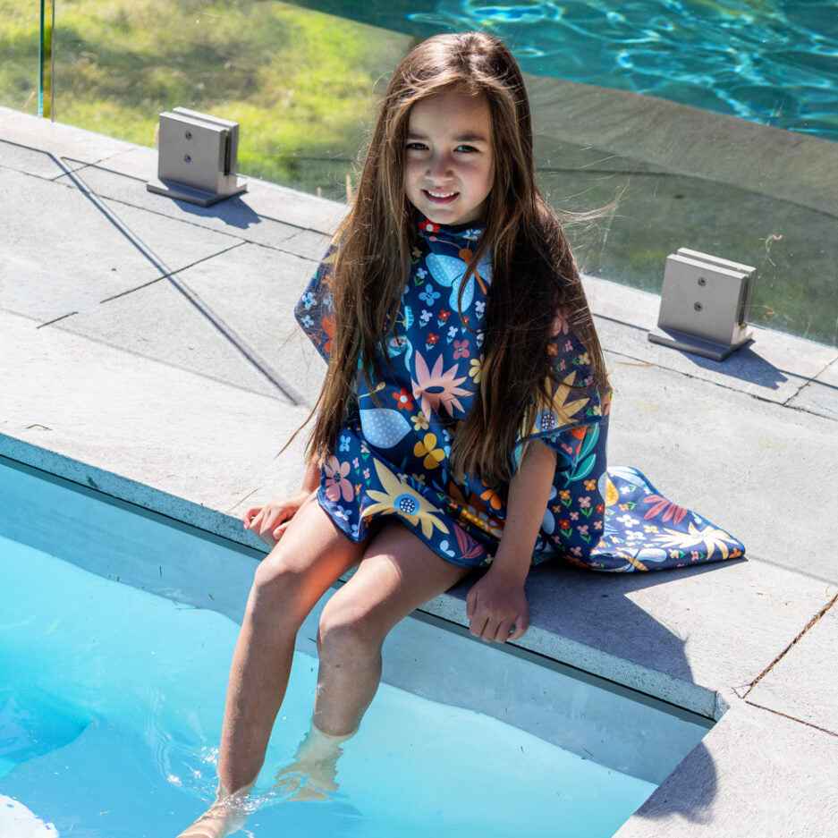 SERVIETTE PONCHO EN MICROFIBRE ENFANT, PAPILLON