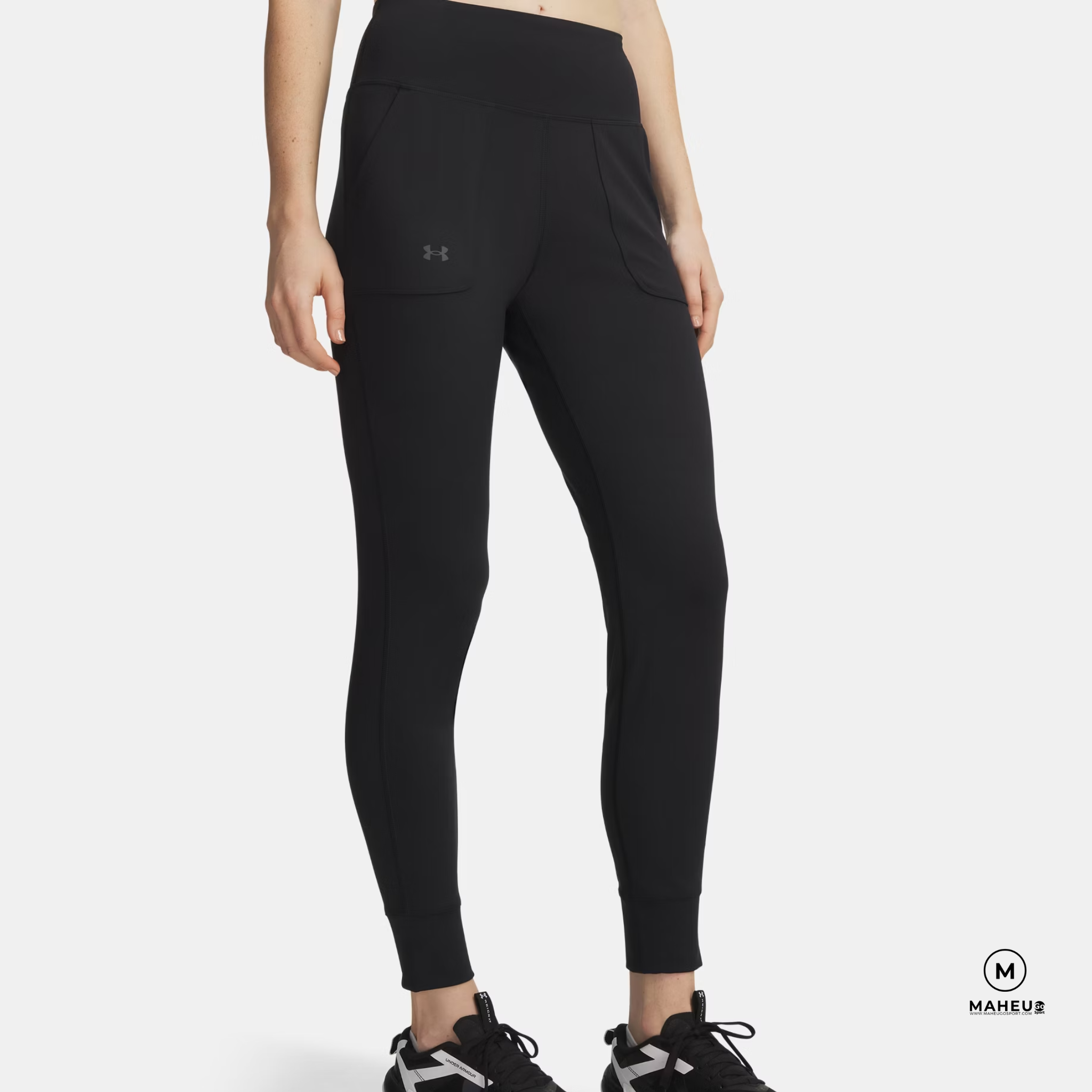 UNDER ARMOUR - WOMEN'S SPORTS PANTS - UA MOTION JOGG BLACK