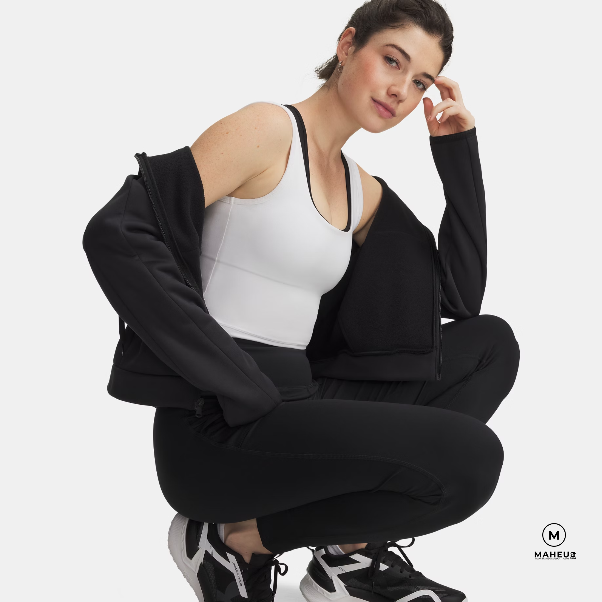 UNDER ARMOUR - WOMEN'S SPORTS PANTS - UA MOTION JOGG BLACK