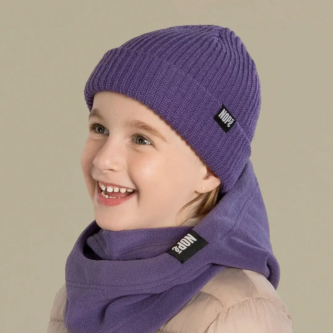 TUQUE ENFANT FILLE GARCON RAISIN NOPE MANNEQUIN FILLE