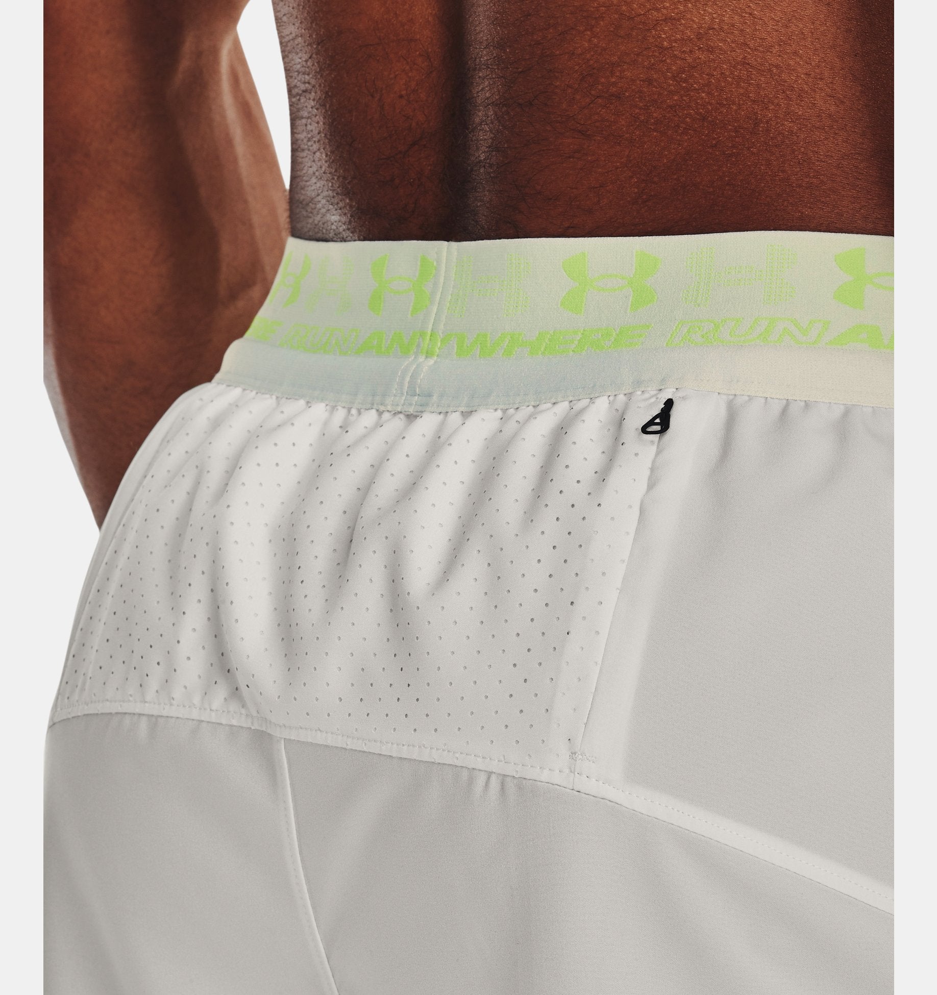 short-sport-homme-ua-run-anywhere-UNDER-ARMOUR-MAHEU-GO-SPORT-05