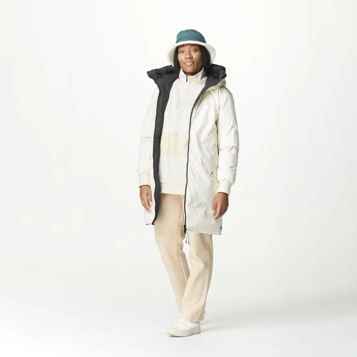 MANTEAU HIVER REVERSIBLE FEMME INUKEE NOIR ET BLANC WVT244 PICTURE Maheu Go Sport