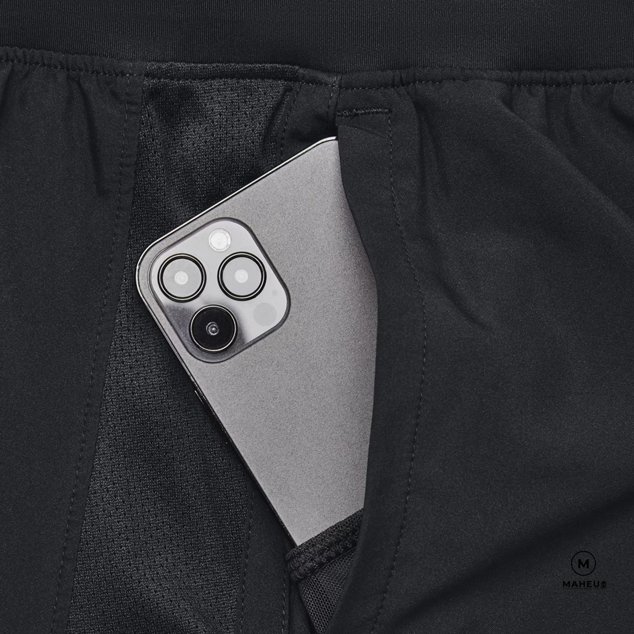 under-armour-short-sport-pour-homme-ua-launch-2-en-1-noir-MAHEU-S6