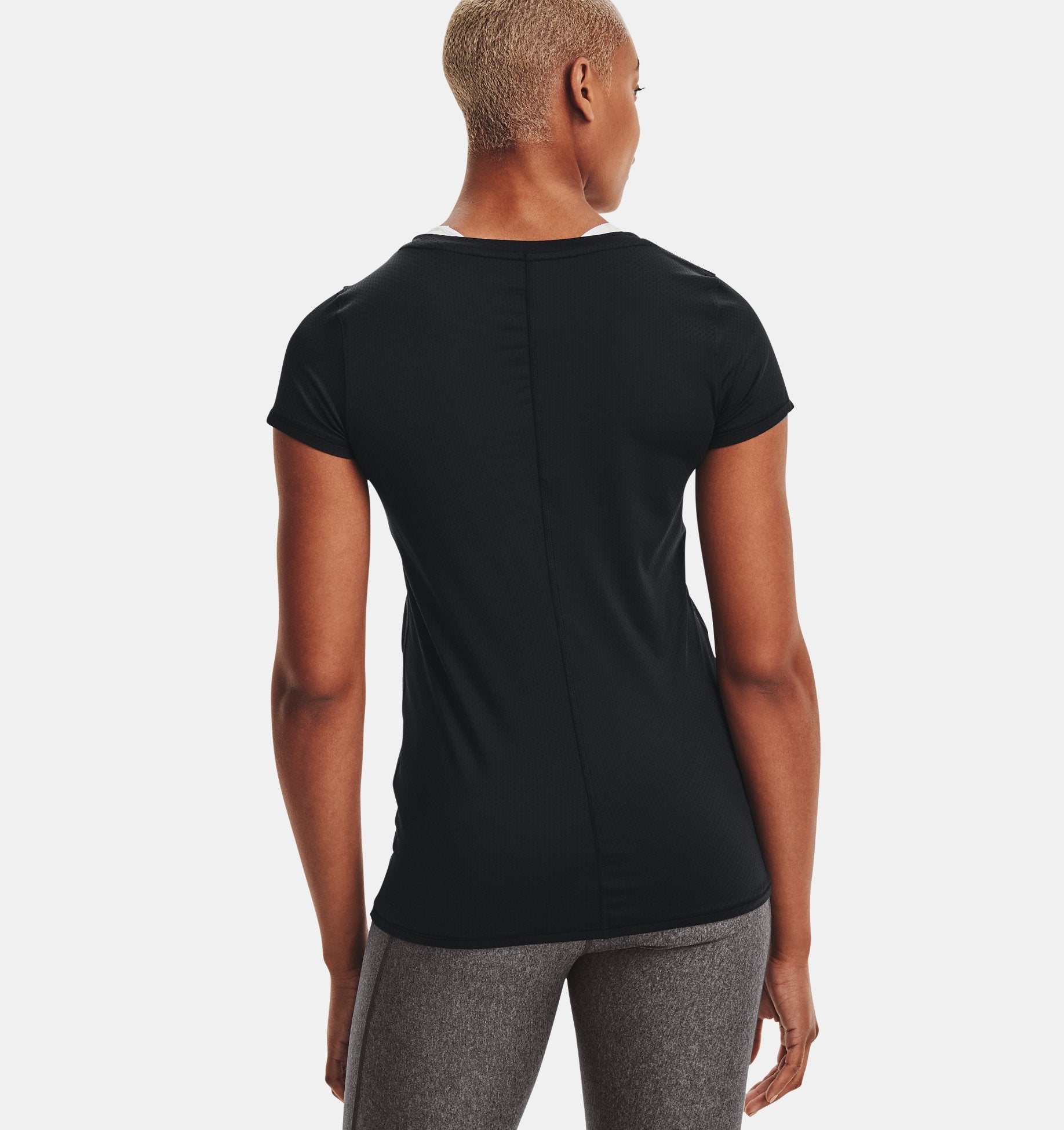 T-SHIRT-SPORT-FEMME-HEATGEAR-NOIR-UNDER-ARMOUR-MAHEU-GO-SPORT-02